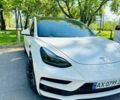 Белый Тесла Модель 3, объемом двигателя 0 л и пробегом 43 тыс. км за 17500 $, фото 2 на Automoto.ua