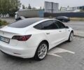 Білий Тесла Модель 3, об'ємом двигуна 0 л та пробігом 94 тис. км за 16900 $, фото 8 на Automoto.ua