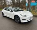 Білий Тесла Модель 3, об'ємом двигуна 0 л та пробігом 154 тис. км за 13999 $, фото 1 на Automoto.ua