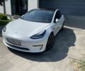 Белый Тесла Модель 3, объемом двигателя 0 л и пробегом 50 тыс. км за 23500 $, фото 1 на Automoto.ua