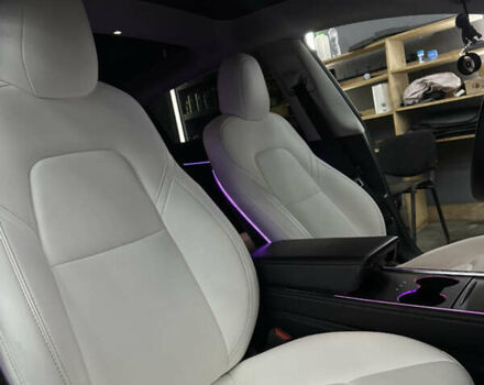 Тесла Модель 3 2021 у Львові на Automoto.ua Білий Тесла Модель 3, об'ємом двигуна 0 л та пробігом 109 тис. км за 25000 $, фото 10 на Automoto.ua