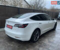 Белый Тесла Модель 3, объемом двигателя 0 л и пробегом 60 тыс. км за 19000 $, фото 7 на Automoto.ua