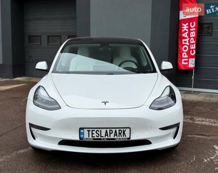 Белый Тесла Модель 3, объемом двигателя 0 л и пробегом 85 тыс. км за 19000 $, фото 2 на Automoto.ua