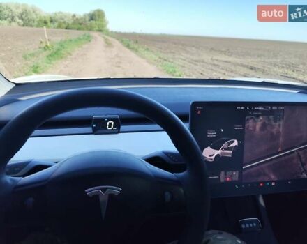 Білий Тесла Модель 3, об'ємом двигуна 0 л та пробігом 68 тис. км за 19200 $, фото 9 на Automoto.ua