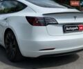 Білий Тесла Модель 3, об'ємом двигуна 0 л та пробігом 90 тис. км за 20340 $, фото 10 на Automoto.ua