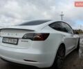 Белый Тесла Модель 3, объемом двигателя 0 л и пробегом 59 тыс. км за 22499 $, фото 19 на Automoto.ua