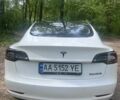 Белый Тесла Модель 3, объемом двигателя 0 л и пробегом 95 тыс. км за 17500 $, фото 7 на Automoto.ua