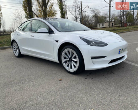 Білий Тесла Модель 3, об'ємом двигуна 0 л та пробігом 45 тис. км за 19500 $, фото 6 на Automoto.ua