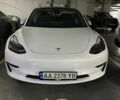 Белый Тесла Модель 3, объемом двигателя 0 л и пробегом 67 тыс. км за 11500 $, фото 1 на Automoto.ua