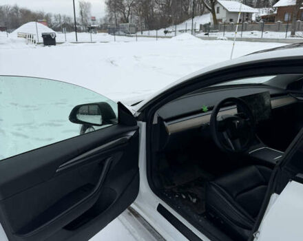 Белый Тесла Модель 3, объемом двигателя 0 л и пробегом 123 тыс. км за 23999 $, фото 17 на Automoto.ua