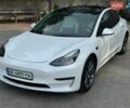 Белый Тесла Модель 3, объемом двигателя 0 л и пробегом 97 тыс. км за 17800 $, фото 5 на Automoto.ua