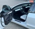 Белый Тесла Модель 3, объемом двигателя 0 л и пробегом 97 тыс. км за 17799 $, фото 25 на Automoto.ua
