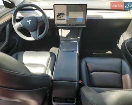 Білий Тесла Модель 3, об'ємом двигуна 0 л та пробігом 73 тис. км за 16700 $, фото 6 на Automoto.ua