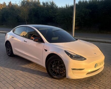 Білий Тесла Модель 3, об'ємом двигуна 0 л та пробігом 1 тис. км за 25000 $, фото 2 на Automoto.ua