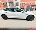 Белый Тесла Модель 3, объемом двигателя 0.33 л и пробегом 29 тыс. км за 21550 $, фото 7 на Automoto.ua