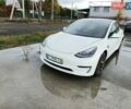 Белый Тесла Модель 3, объемом двигателя 0 л и пробегом 80 тыс. км за 19999 $, фото 3 на Automoto.ua