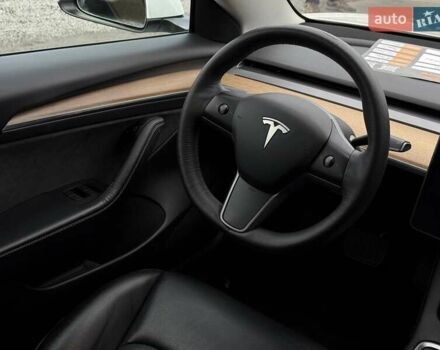 Білий Тесла Модель 3, об'ємом двигуна 0 л та пробігом 185 тис. км за 13900 $, фото 43 на Automoto.ua