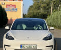 Білий Тесла Модель 3, об'ємом двигуна 0 л та пробігом 56 тис. км за 24800 $, фото 3 на Automoto.ua