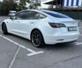 Білий Тесла Модель 3, об'ємом двигуна 0 л та пробігом 73 тис. км за 16600 $, фото 4 на Automoto.ua