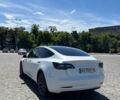 Белый Тесла Модель 3, объемом двигателя 0 л и пробегом 167 тыс. км за 18900 $, фото 1 на Automoto.ua