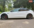 Белый Тесла Модель 3, объемом двигателя 0 л и пробегом 52 тыс. км за 21000 $, фото 3 на Automoto.ua