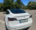 Белый Тесла Модель 3, объемом двигателя 0 л и пробегом 80 тыс. км за 22000 $, фото 8 на Automoto.ua