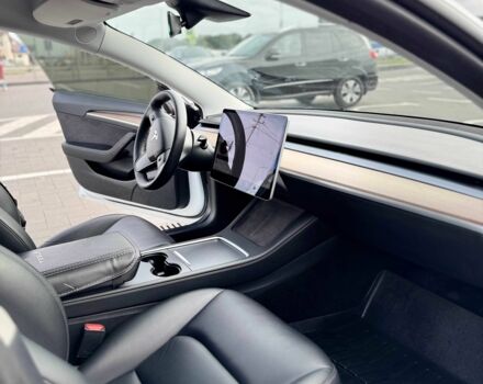 Тесла Модель 3 2021 у Луцьку на Automoto.ua Білий Тесла Модель 3, об'ємом двигуна 0 л та пробігом 170 тис. км за 18500 $, фото 11 на Automoto.ua