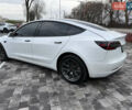 Білий Тесла Модель 3, об'ємом двигуна 0 л та пробігом 126 тис. км за 20000 $, фото 3 на Automoto.ua