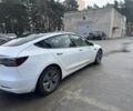 Белый Тесла Модель 3, объемом двигателя 0 л и пробегом 98 тыс. км за 22500 $, фото 23 на Automoto.ua
