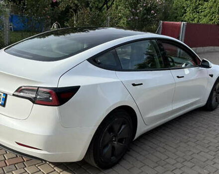 Білий Тесла Модель 3, об'ємом двигуна 0 л та пробігом 35 тис. км за 17600 $, фото 4 на Automoto.ua