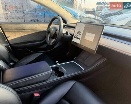 Білий Тесла Модель 3, об'ємом двигуна 0 л та пробігом 200 тис. км за 13300 $, фото 15 на Automoto.ua