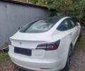 Белый Тесла Модель 3, объемом двигателя 0 л и пробегом 50 тыс. км за 9990 $, фото 1 на Automoto.ua