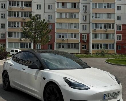 Білий Тесла Модель 3, об'ємом двигуна 0 л та пробігом 86 тис. км за 25000 $, фото 4 на Automoto.ua