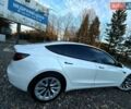 Білий Тесла Модель 3, об'ємом двигуна 0 л та пробігом 100 тис. км за 20799 $, фото 13 на Automoto.ua
