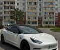 Білий Тесла Модель 3, об'ємом двигуна 0 л та пробігом 86 тис. км за 25000 $, фото 4 на Automoto.ua