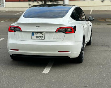 Белый Тесла Модель 3, объемом двигателя 0 л и пробегом 27 тыс. км за 24000 $, фото 6 на Automoto.ua