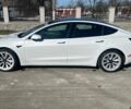 Белый Тесла Модель 3, объемом двигателя 0 л и пробегом 168 тыс. км за 17500 $, фото 2 на Automoto.ua