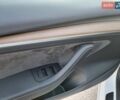 Білий Тесла Модель 3, об'ємом двигуна 0 л та пробігом 37 тис. км за 25000 $, фото 36 на Automoto.ua