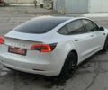 Белый Тесла Модель 3, объемом двигателя 0 л и пробегом 92 тыс. км за 21900 $, фото 4 на Automoto.ua