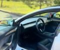 Білий Тесла Модель 3, об'ємом двигуна 0 л та пробігом 176 тис. км за 20500 $, фото 14 на Automoto.ua
