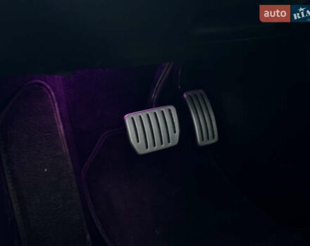 Білий Тесла Модель 3, об'ємом двигуна 0 л та пробігом 93 тис. км за 23000 $, фото 10 на Automoto.ua