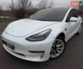 Белый Тесла Модель 3, объемом двигателя 0 л и пробегом 87 тыс. км за 20900 $, фото 7 на Automoto.ua
