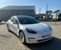 Білий Тесла Модель 3, об'ємом двигуна 0 л та пробігом 107 тис. км за 19800 $, фото 3 на Automoto.ua
