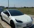 Білий Тесла Модель 3, об'ємом двигуна 0 л та пробігом 106 тис. км за 15900 $, фото 3 на Automoto.ua