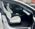 Белый Тесла Модель 3, объемом двигателя 0 л и пробегом 87 тыс. км за 17550 $, фото 7 на Automoto.ua