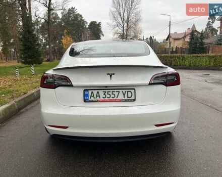 Білий Тесла Модель 3, об'ємом двигуна 0 л та пробігом 154 тис. км за 13999 $, фото 19 на Automoto.ua