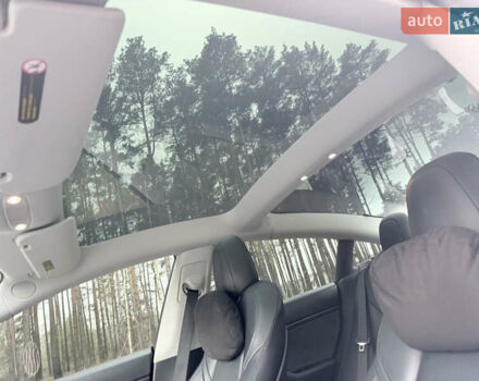 Білий Тесла Модель 3, об'ємом двигуна 0 л та пробігом 119 тис. км за 20800 $, фото 13 на Automoto.ua