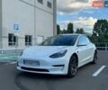 Білий Тесла Модель 3, об'ємом двигуна 0 л та пробігом 165 тис. км за 16900 $, фото 1 на Automoto.ua
