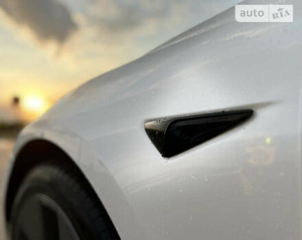 Белый Тесла Модель 3, объемом двигателя 0 л и пробегом 18 тыс. км за 47500 $, фото 11 на Automoto.ua