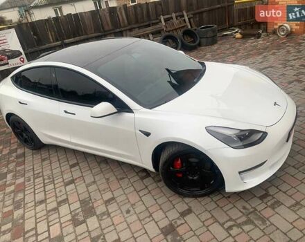 Белый Тесла Модель 3, объемом двигателя 0 л и пробегом 134 тыс. км за 19500 $, фото 11 на Automoto.ua